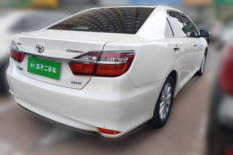 Used Toyota Camry 2016 2.0G 10th Anniversary Leading Edition
