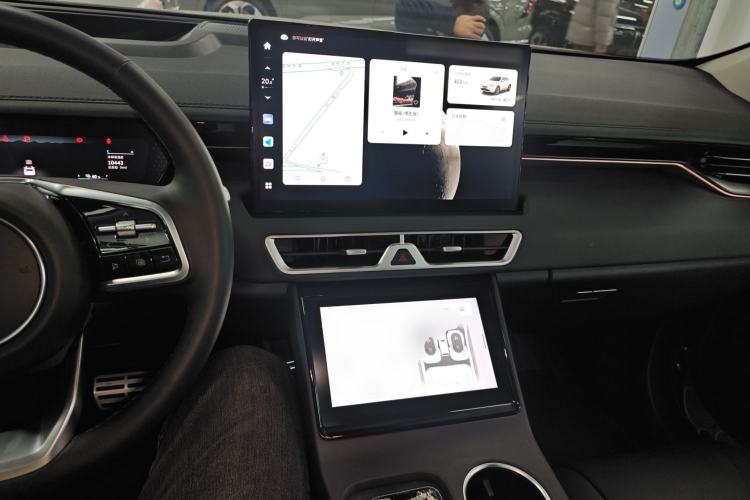 Used Wey Mocha New Energy 2024 Hi4 Four-Wheel Drive Long-Range Version
