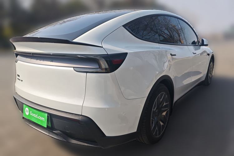 Used Tesla Model Y L 2025 Model Long-Range All-Wheel-Drive Version