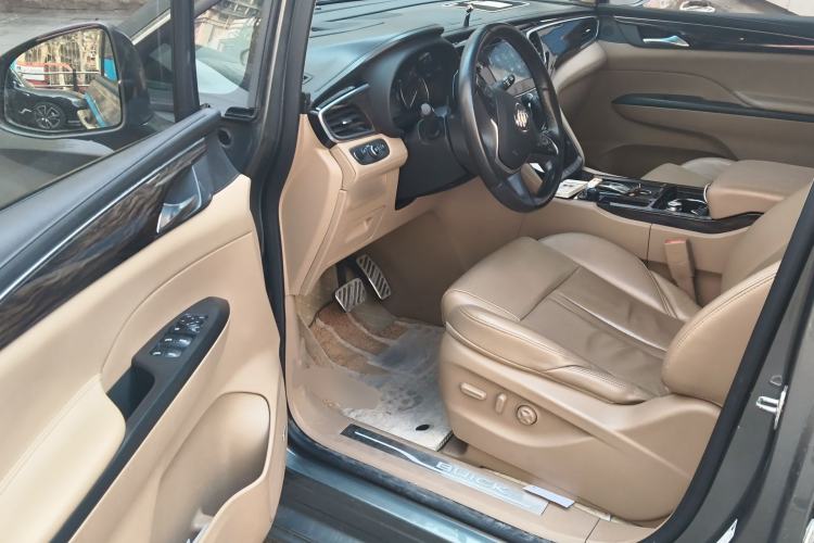 Used Buick GL8 2017 ES 28T Flagship Model China V Standard
