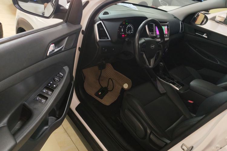 Used Hyundai Tucson 2015 1.6T Dual-Clutch Two-Wheel-Drive Smart Model