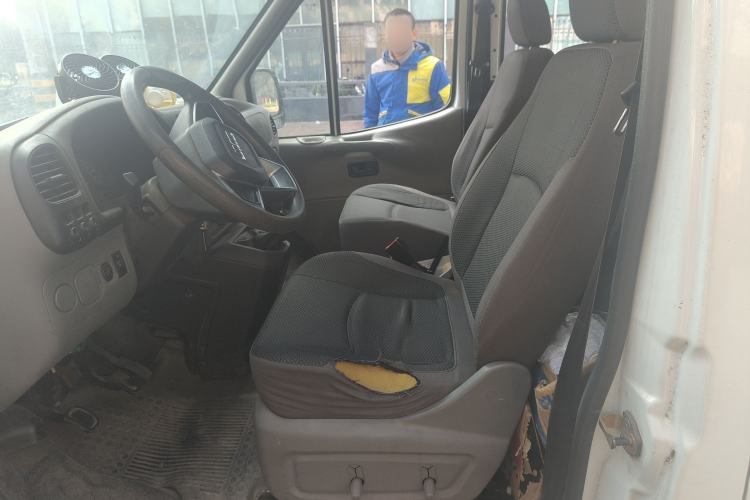 Used JMC Transit 2017 2.8T Commercial Version Long Wheelbase Mid-Roof 6/7/8-Seater JX493