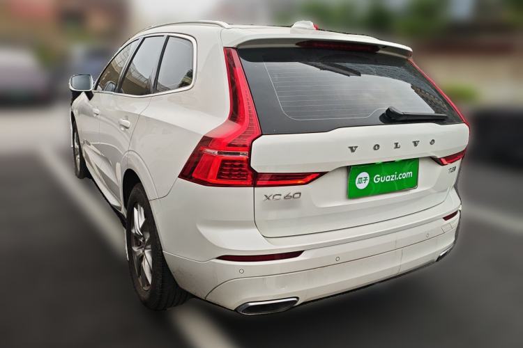 Used Volvo XC60 2019 T5 4x4 Smart Edition China V Standard Exterior 3