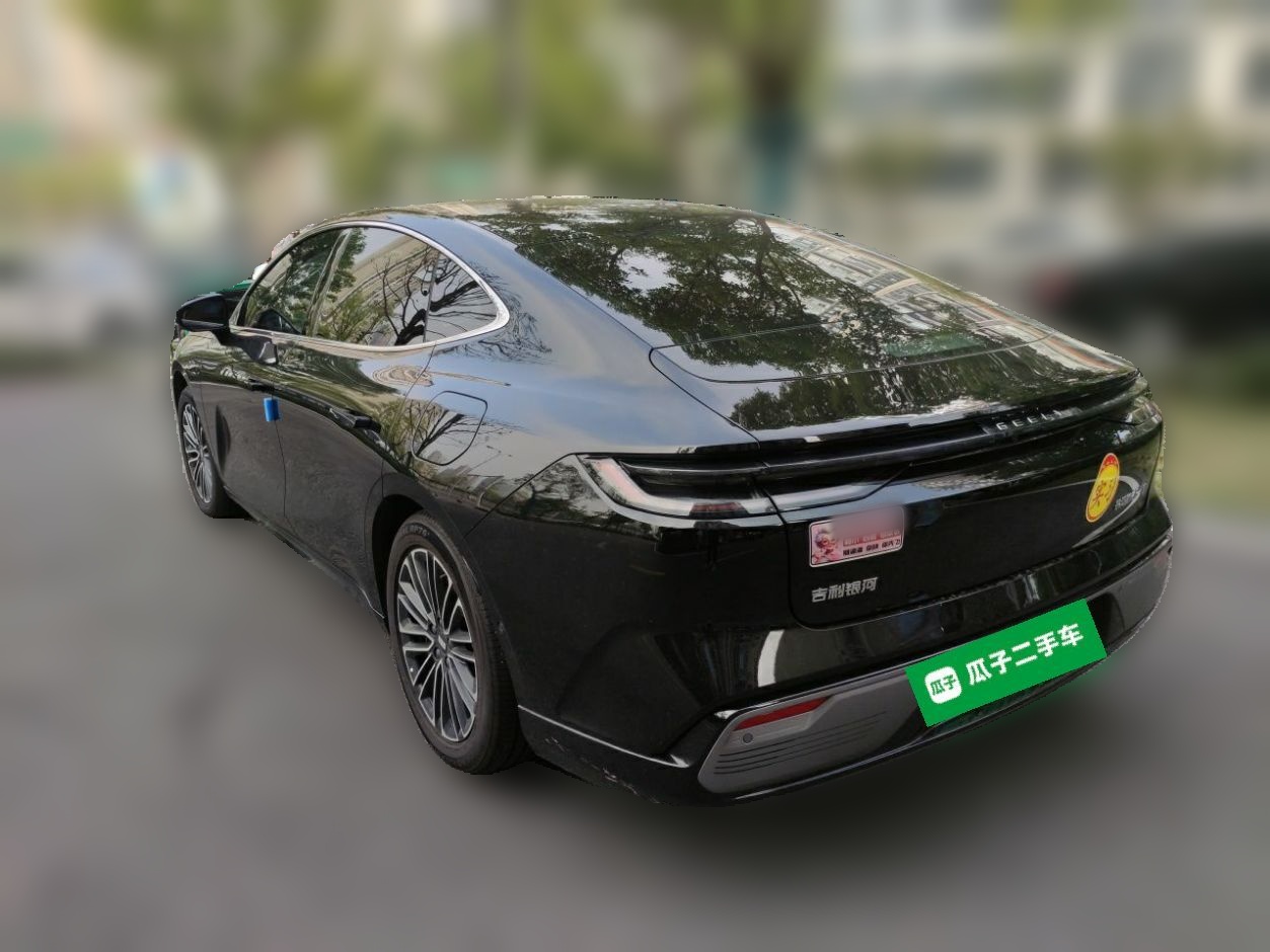 Geely Galaxy 8 2025 130km EM-i Prestige Edition — снимка 4