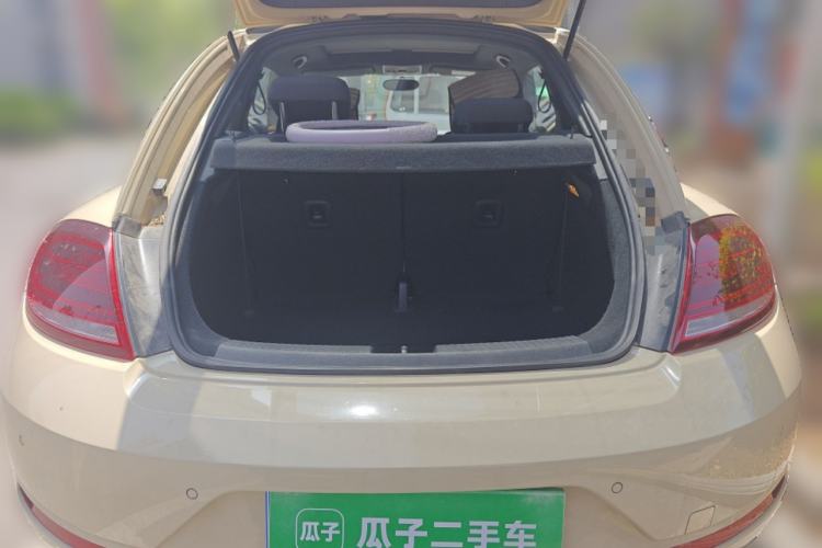 Used Volkswagen Beetle 2019 180TSI Collector's Edition Trunk