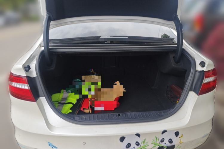 Used Ford Taurus 2017 EcoBoost 245 Fashion Edition Trunk