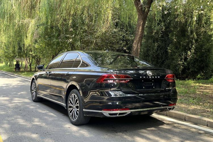 Used Volkswagen Phideon 2019 380TSI Two-Wheel Drive Business Edition China VI Standard