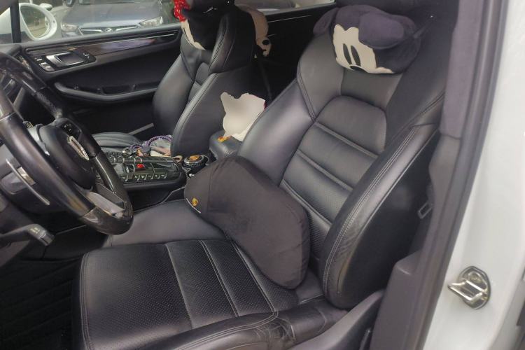 Used Porsche Macan 2014 Macan Turbo 3.6T Left Front Seat