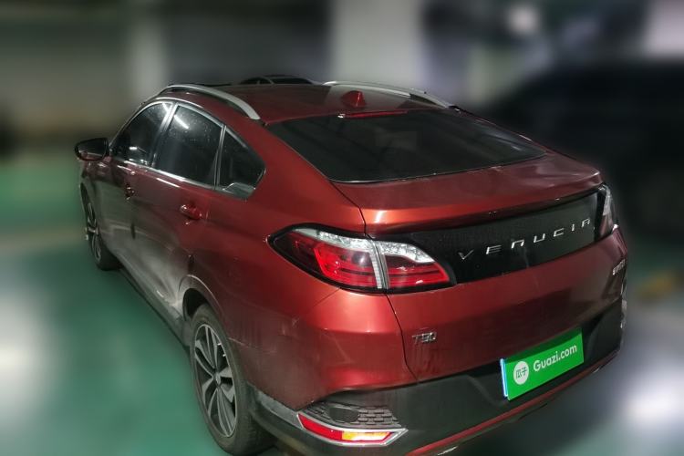 Used Venucia T90 2017 2.0L Manual ZhiShang Edition
