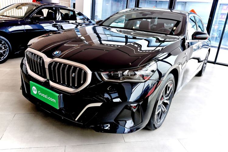 Used BMW i5 2025 eDrive 35L M Sport Package