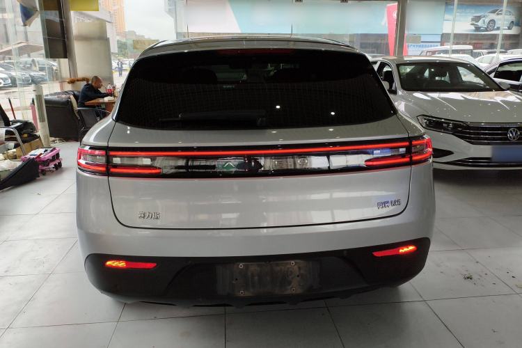 Used Hima AITO M5 2022 Extended-Range Four-Wheel Drive Performance Version Exterior 4