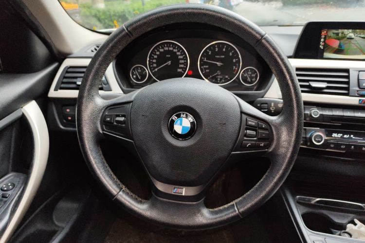 Used BMW 3 Series 2015 320Li Luxury Design Package