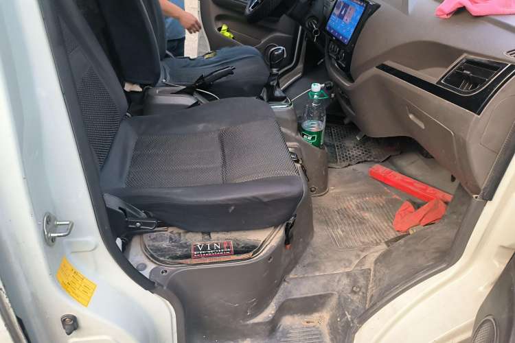 Used King Long Longyao 6 2022 Innovative Hang 38.64 kWh Van Series