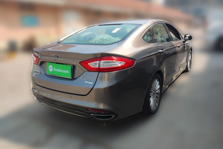 Used Ford Mondeo 2013 2.0L GTDi 200 Luxury Model Rear Right 45 Deg