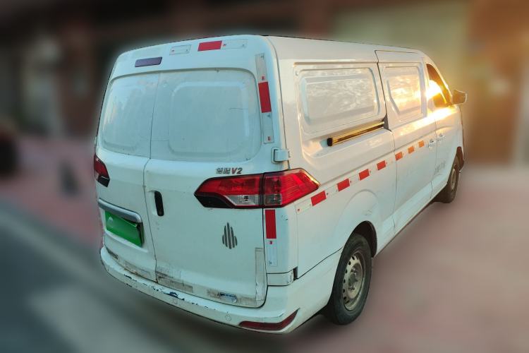 Used BAIC Ruixiang Boteng V2 EV 2022 Enclosed Van Standard Type Henan Lithium Battery Rear Right 45 Deg