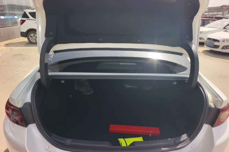 Used Mazda 3 Axela 2023 2.0L Automatic ZhiZhen Edition Trunk