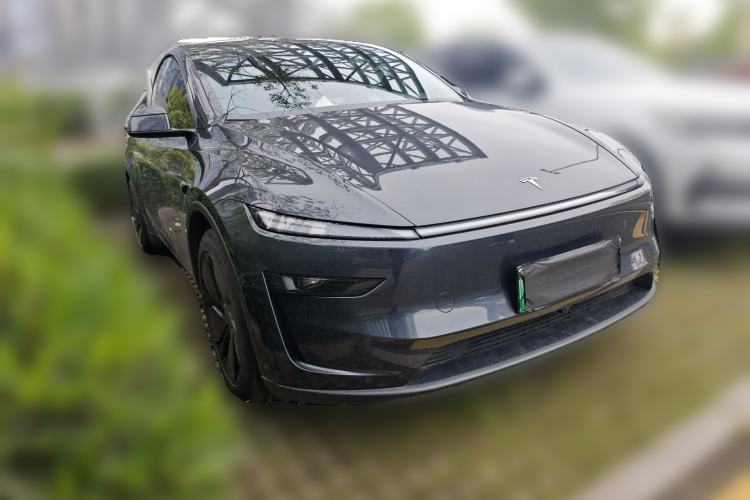 Used Tesla Model Y 2025 Rear-Wheel Drive First Edition