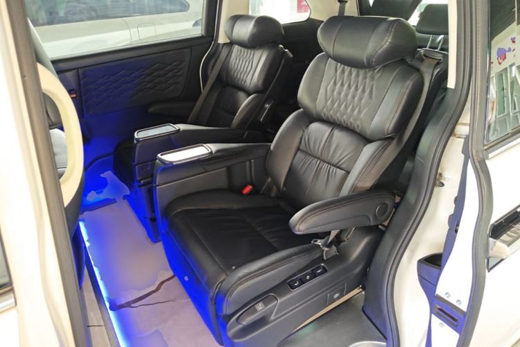 Used Honda Elysion 2022 2.0L eHEV Luxury Edition