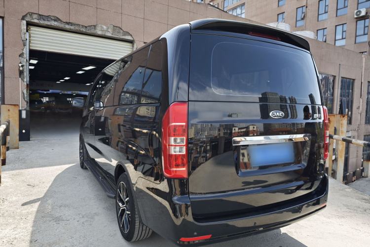 Used JAC Refine M3 2022 PLUS 1.5T 7-Seater Standard Model
