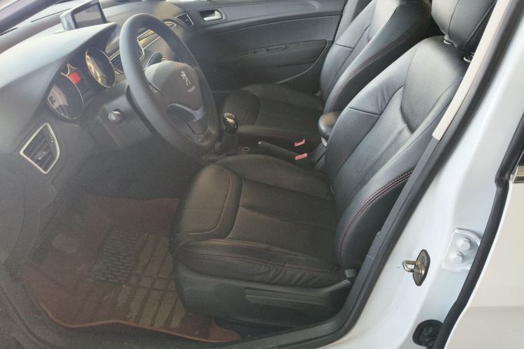 Used Peugeot 308 2014 Enjoy Edition Classic 1.6L Manual YouShang Model
