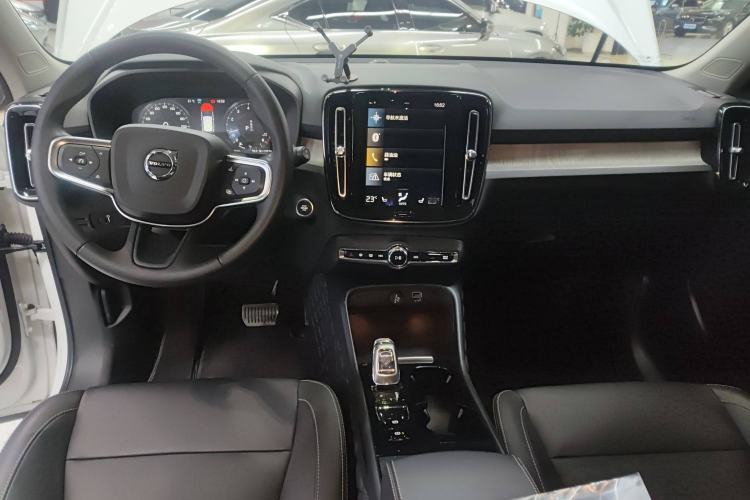 Used Volvo XC40 2021 T4 Four-Wheel Drive Smart Luxury Edition