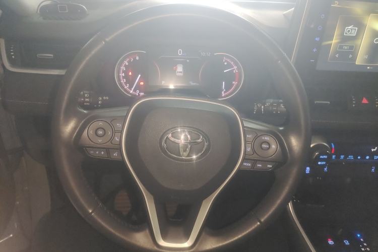 Used Toyota RAV4 2020 2.0L CVT Two-Wheel Drive Fashion PLUS Edition
