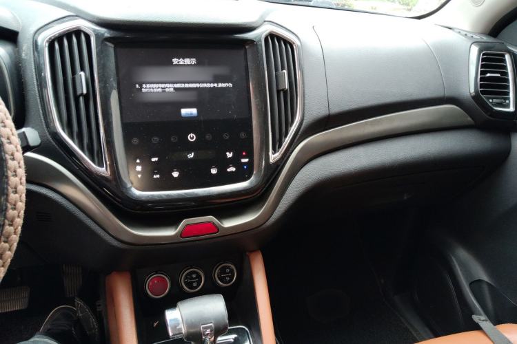 Used Oshan CX70 2017 CX70T 1.5T Automatic Zunqing Edition
