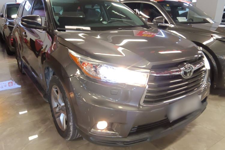 Used Toyota Highlander 2017 2.0T Four-Wheel Drive Ultimate Edition 7 Seats
