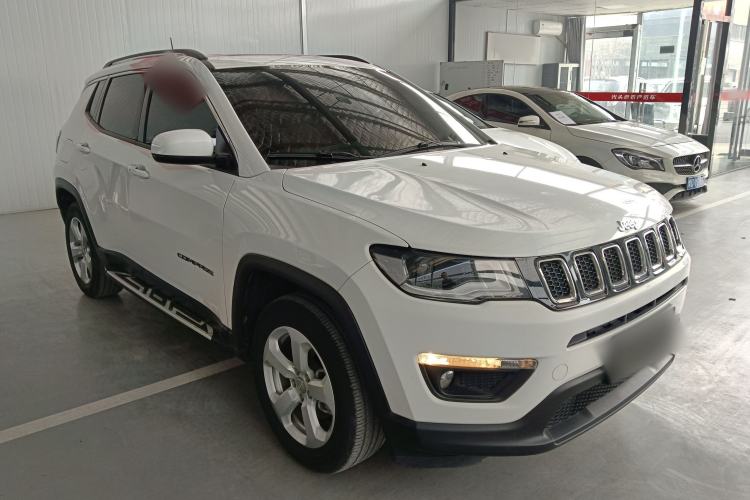Used Jeep Compass 2017 200T Automatic Family Edition
