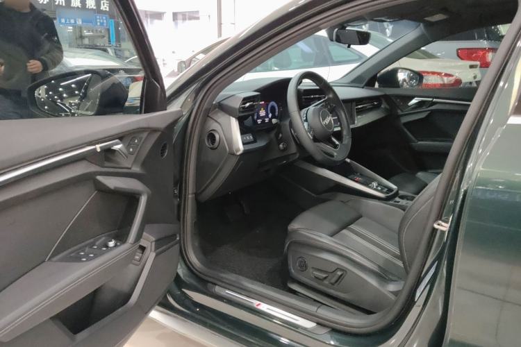 Used Audi A3 2022 Sportback 35 TFSI Fashionable Sports Model Driver Seat