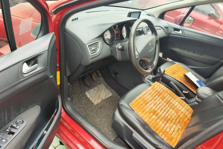 Used Peugeot 308 2014 Enjoy Edition Classic 1.6L Manual Fashion Model Driver Seat