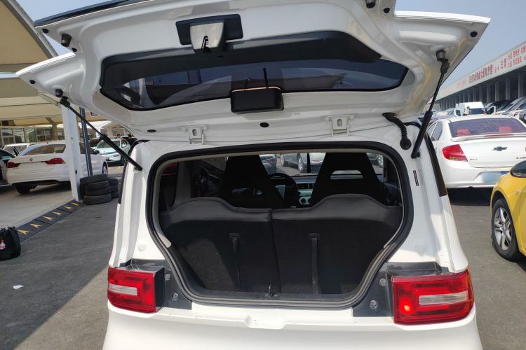 Used Wuling Hongguang MINIEV 2022 Easy Version Lithium-NMC Trunk