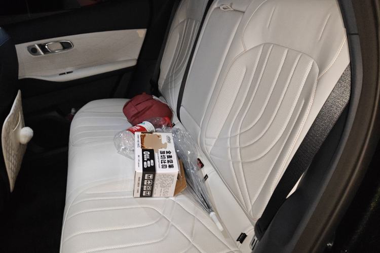 Used Geely Galaxy Galaxy Xingjian 7 EM-i 2025 120km Flagship Edition