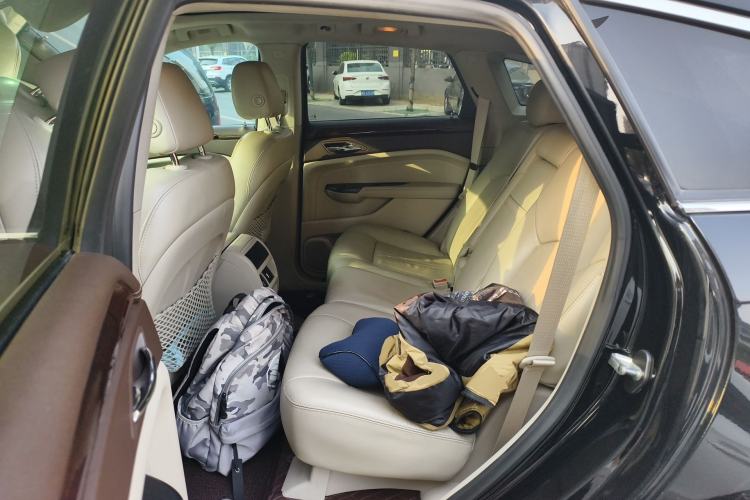 Used Cadillac SRX 2015 3.0L Elite Model Left Rear Seat