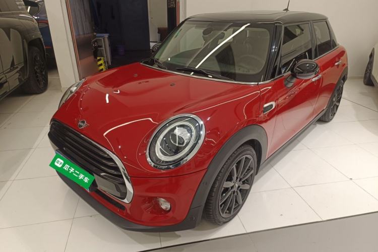 Used MINI MINI 2018 1.5T COOPER Artist Five-Door Edition
