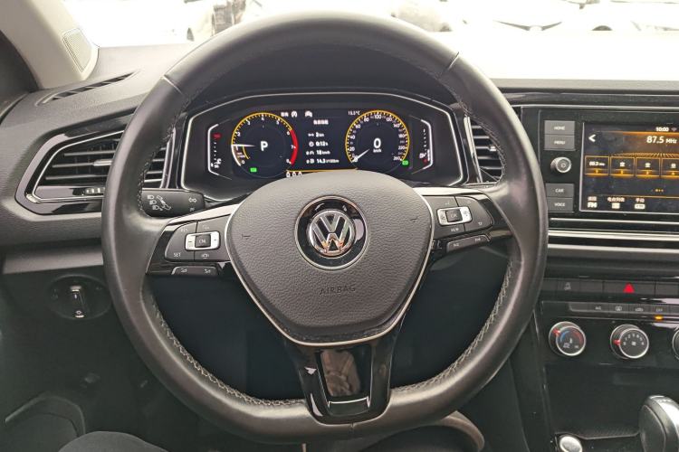 Used Volkswagen T-ROC 2020 280TSI DSG Two-Wheel Drive Comfort Version