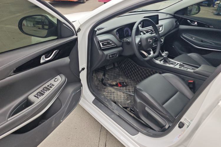 Used CHANGAN Ruicheng CC 2022 Blue Whale Edition 1.5T DCT Elite Model
