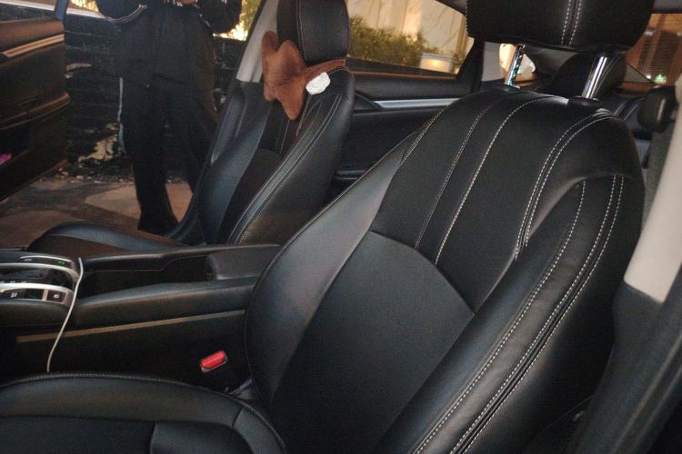 Used Honda Civic 2019 220TURBO CVT Dynamic Edition China VI Left Front Seat