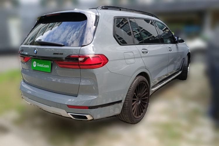 Used BMW X7 2020 xDrive40i Luxury Package with Premium Features