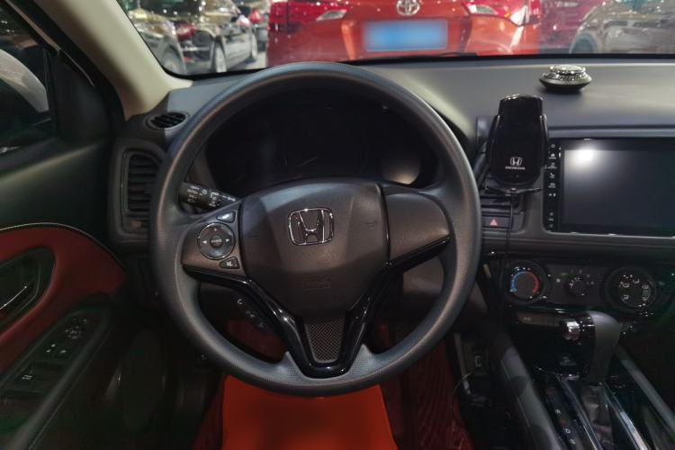 Used Honda Vezel 2020 1.5L CVT Pioneer Edition
