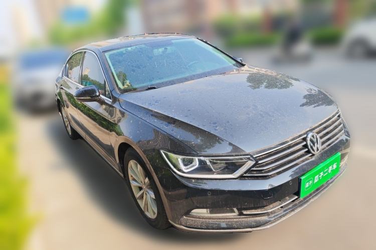 Used Volkswagen Magotan 2019 280TSI DSG Leading Model China VI Standard Front Right 45 Deg