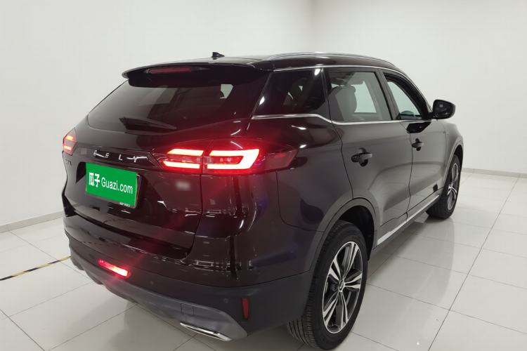 Used Geely Auto Emgrand X7 Sport 2022 1.8TD DCT Zhiya Trim
