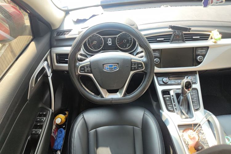 Used Geely Auto Emgrand X7 Sport 2016 1.8TD Automatic ZhiShang Model Steering Wheel