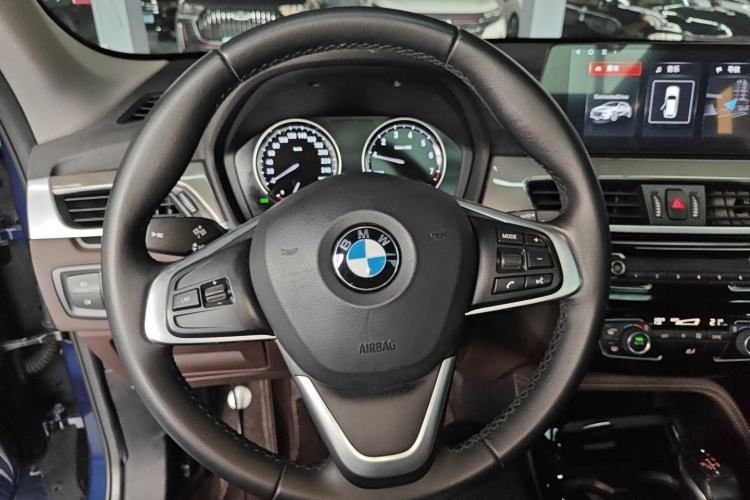 Used BMW X1 2019 sDrive18Li Premium Edition Steering Wheel