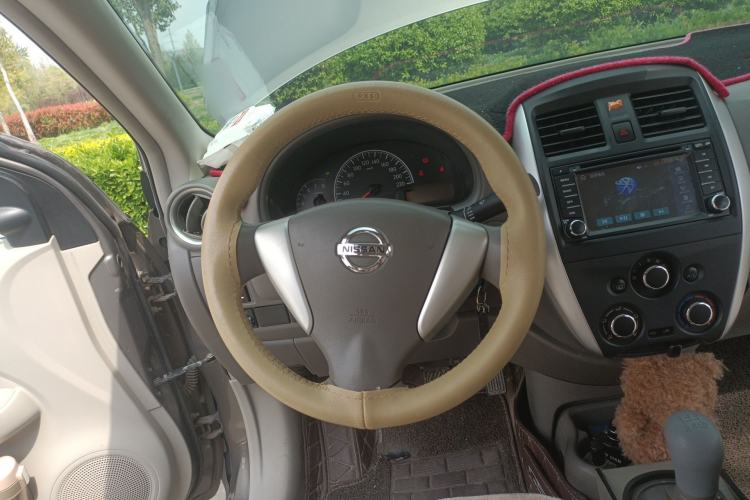Used Nissan Sunny 2015 1.5XE Manual Comfort Edition Steering Wheel