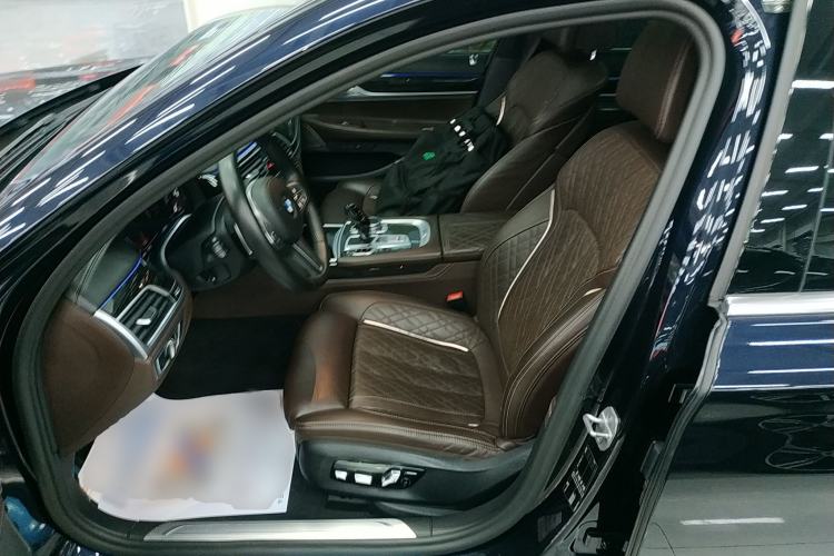 Used BMW 7 Series 2019 Restyled 740Li Leading Edition M Sport Package Left Front Seat