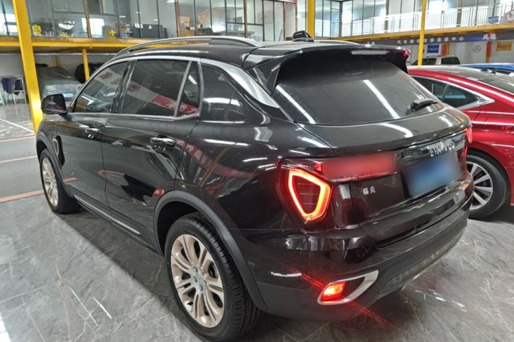Used Lynk & Co 01 2017 2.0T Two-Wheel Drive Pro Edition Rear Left 45 Deg
