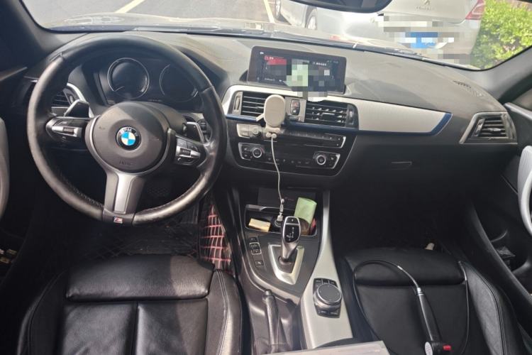Used BMW 1 Series 2018 M140i Center Console