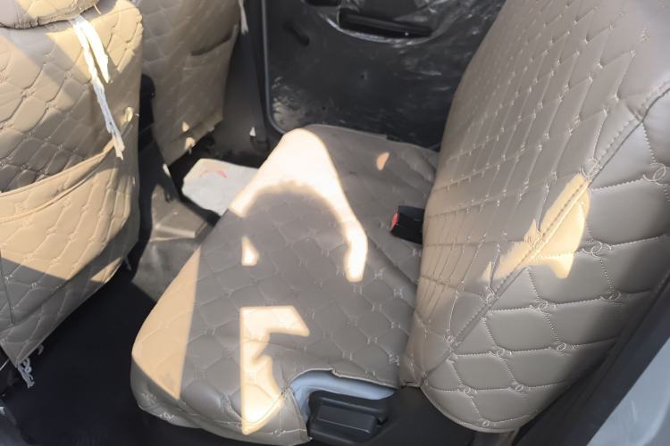 Used Wuling Hongguang 2020 1.2L S Base Model China VI LSI Left Rear Seat