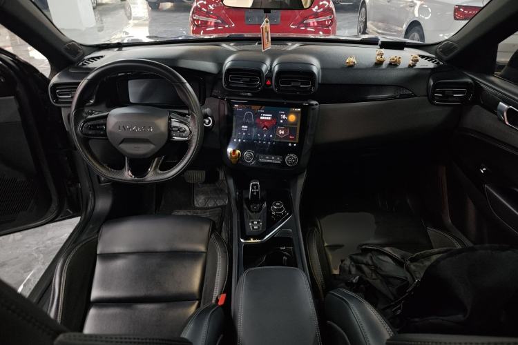 Used Lynk & Co 03 2022 1.5TD DCT JingPlus Center Console